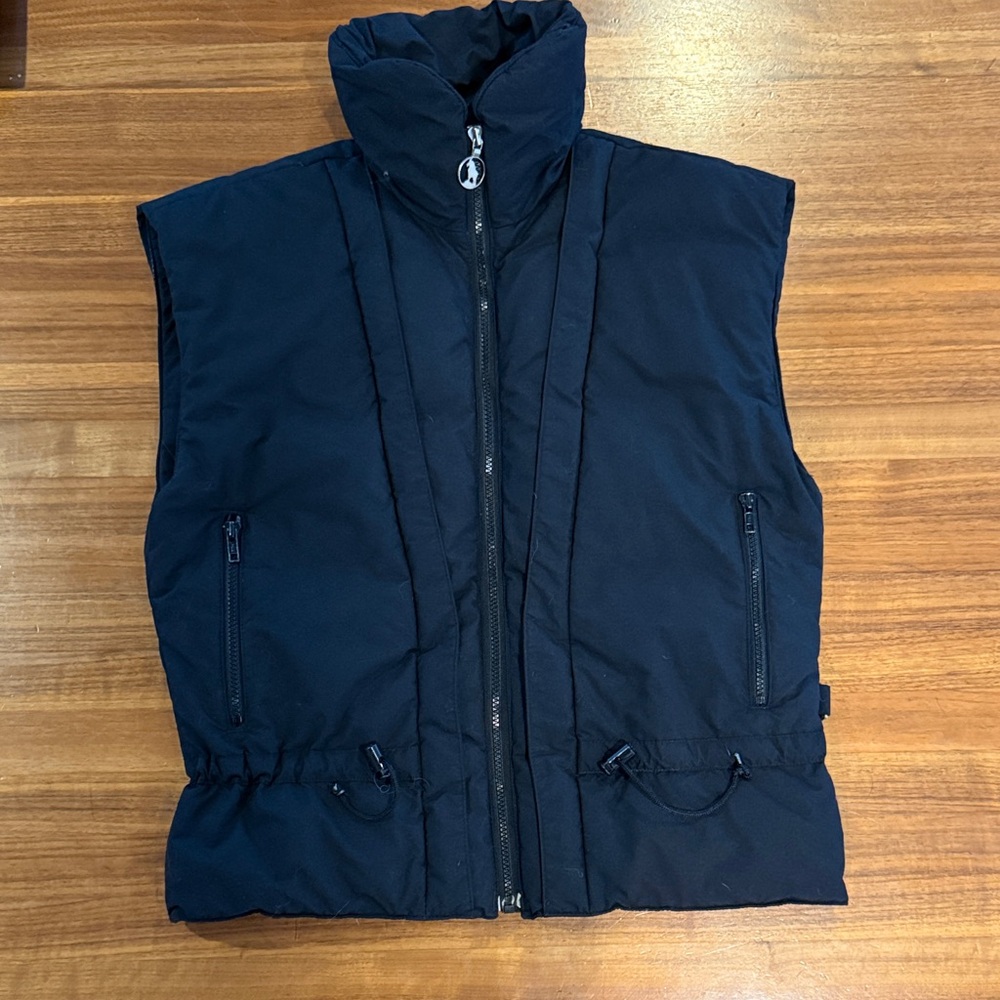 EUC Vintage mountain goat skiwear down vest womens sz M